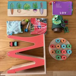 LOVEVERY - The Adventurer Play Kit (16-18 Months) 