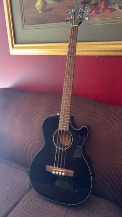 4 String Fender Guitar 