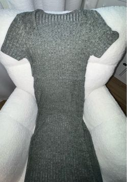 SHEIN Gray Ribbed Bodycon Midi Dress with Side Slit – Size Medium
