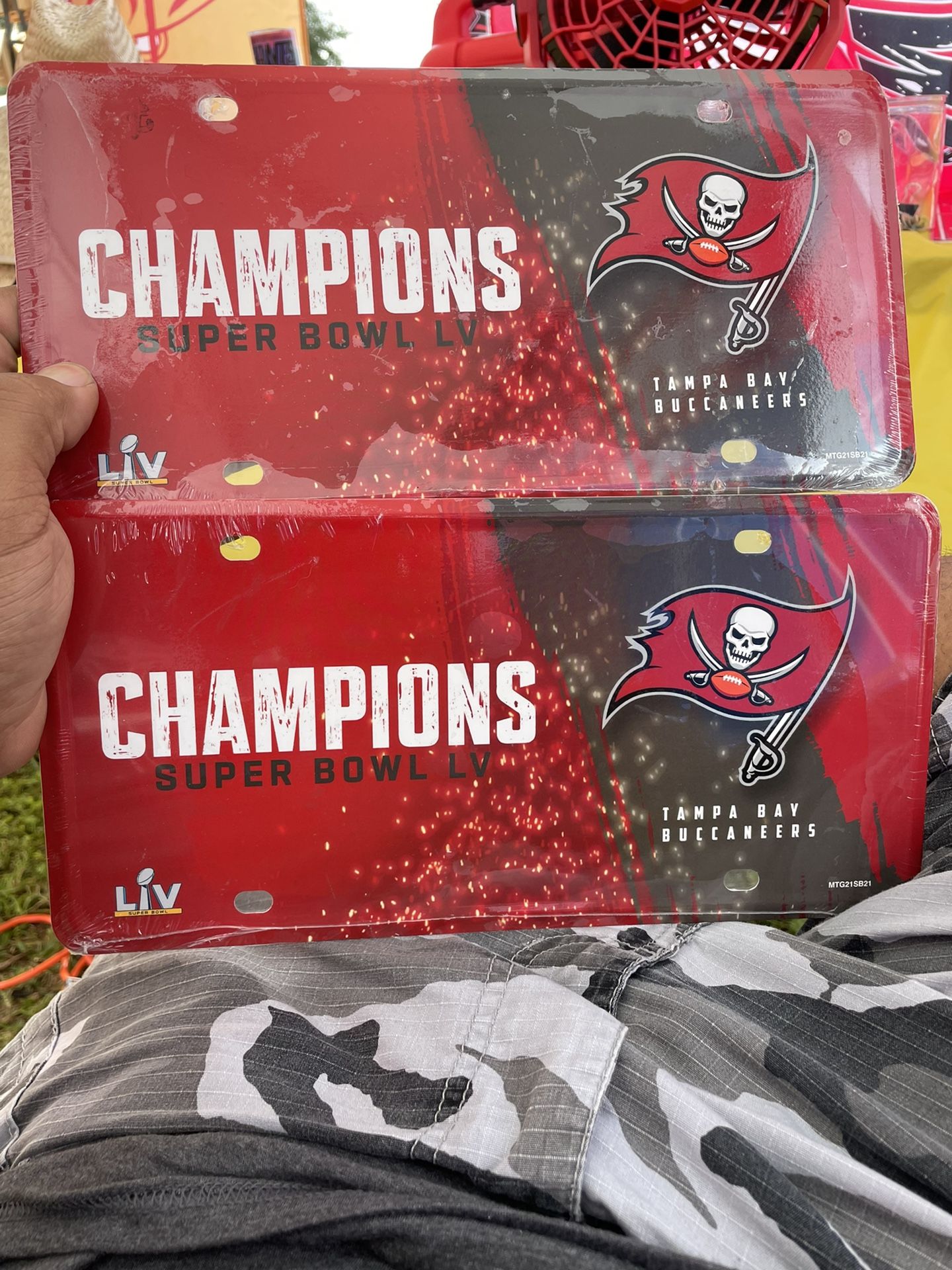 Bucs Tags