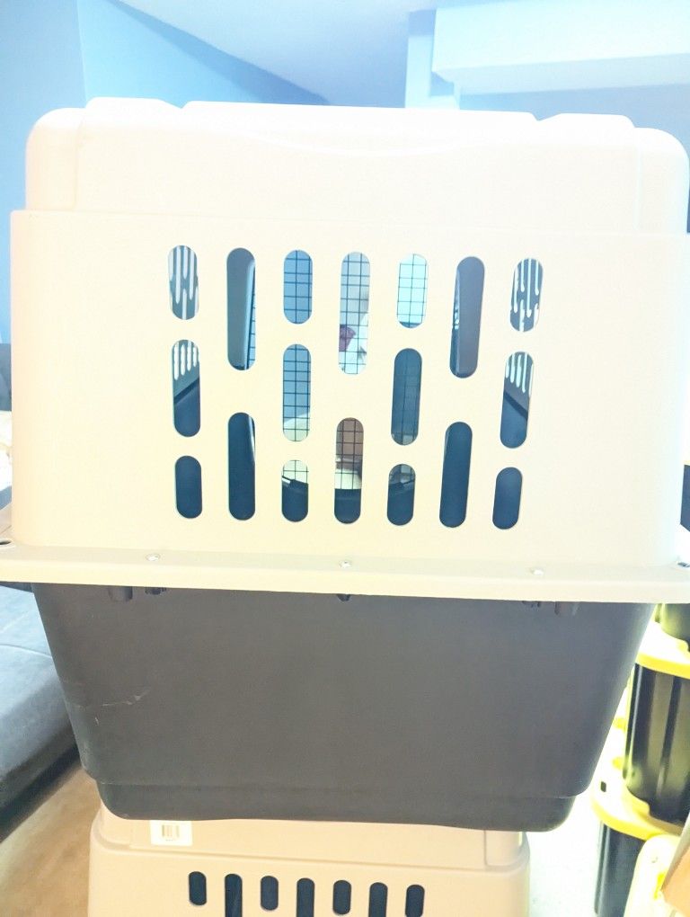 Large 40 x 27 Dog Kennel For 70 - 100 Lb Dogs