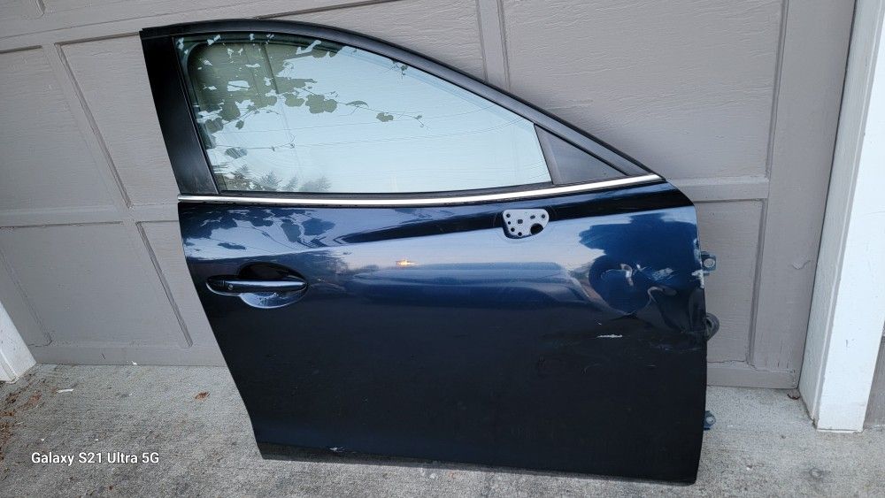 2016 Mazda 3 Front Door