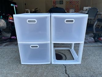 Free Sterilite plastic shelving