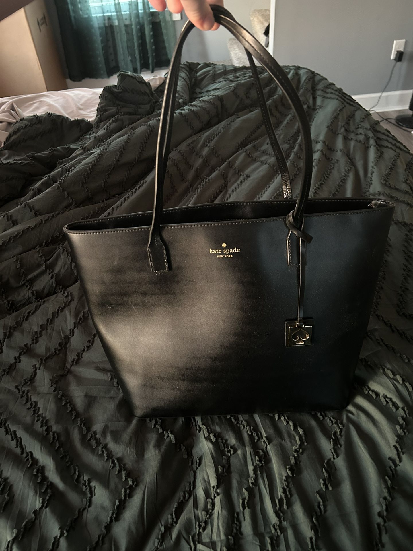 Large Kate Spade Shoulder Bag