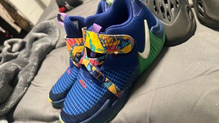 Nike  kids size 3y