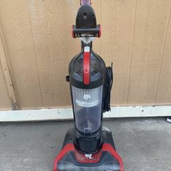 BISSELL CleanView Upright Vacuum 3533 13" Cleaning Path Red: Electric Floor Care Appliance, 25' Cord, Edge Cleaning, Carpet Use