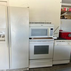 Whrilpool Apliance Bundle 