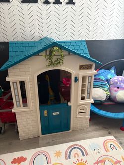 Little Tikes play  house