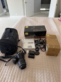 Nikon D5100 18-55 VR kit camera set