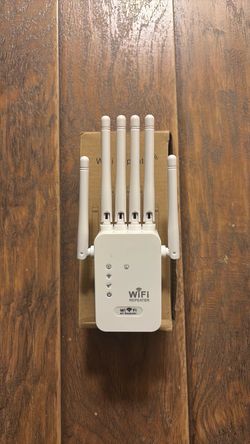 WiFi Repeater with 5 Antennas