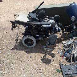 Handy Cap Wheel Chair 