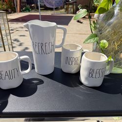 Mugs