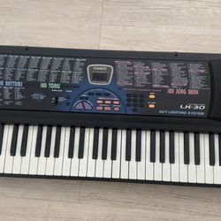 Casio LK-30 Key Lighting System Keyboard