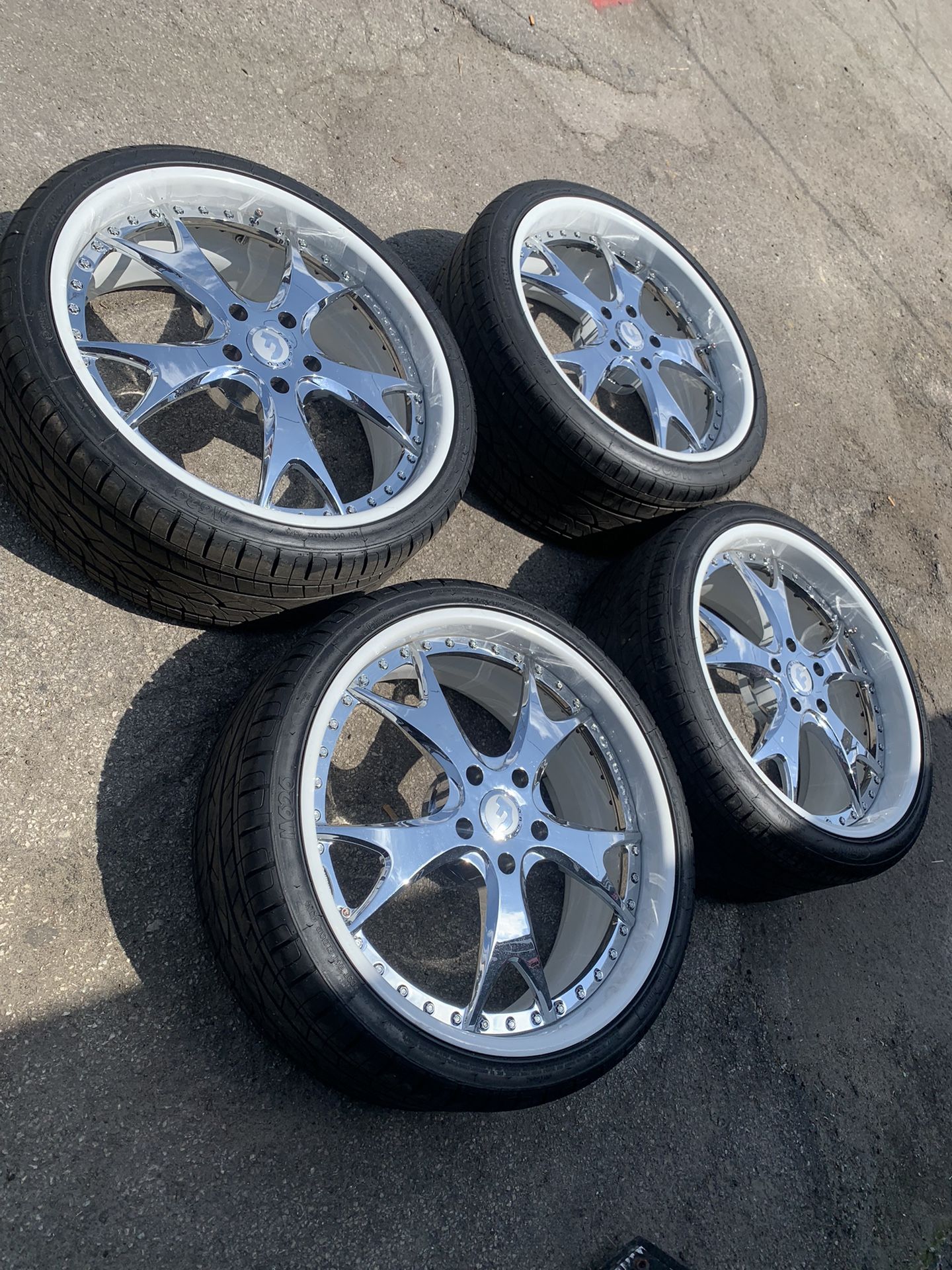 22 wheels Rims Tires White Porsche VW 5X130 Audi
