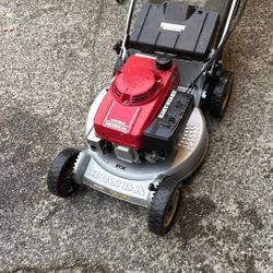 HONDA HR194 Gas Mower
