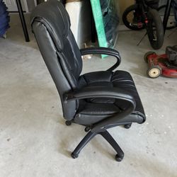 Office Black Leather Chair 