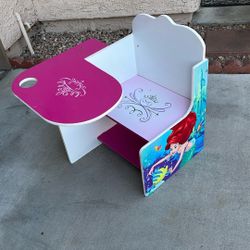 Little Girls Desk 