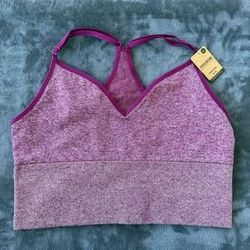 VS Pink Women’s Sports Bra - NWT!