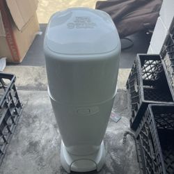 Diaper genie