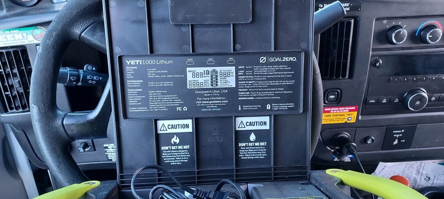 Yetti 1000 Power Generator 