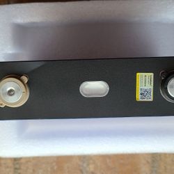 New LiFeP04 90 A-Hr Batteries 16 Available
