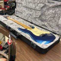 Fender Stratocaster 