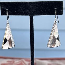Tahitian Mother Of Pearl Earrings 