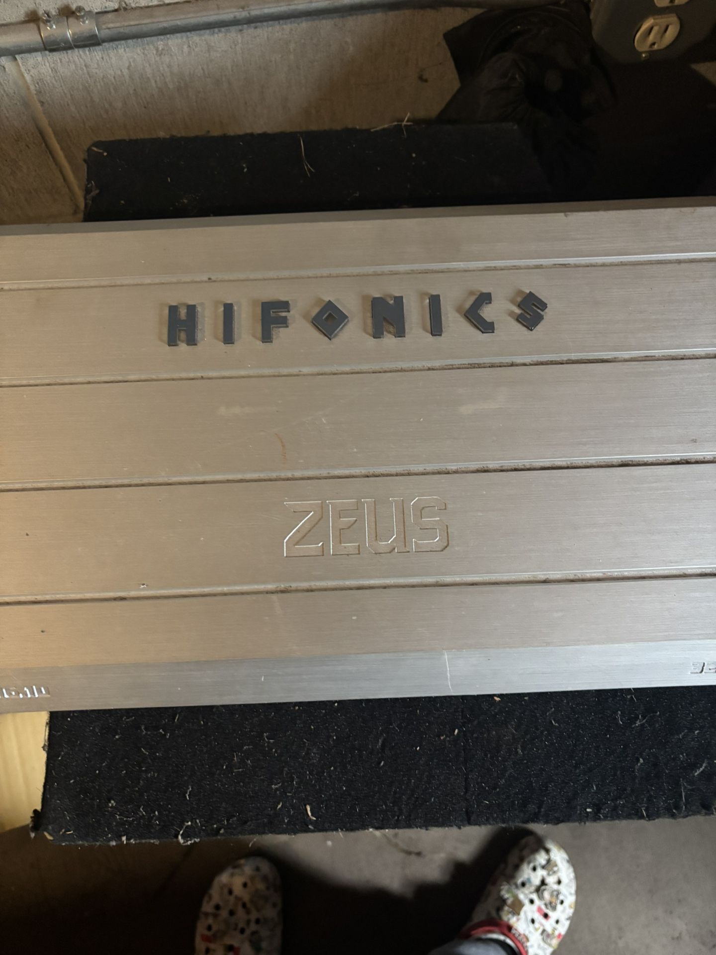 Hifonics Zeus 3200