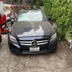 2018 Mercedes C300 For Parts
