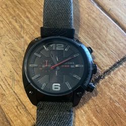 Diesel DZ4373  Black Chrono Dial Gray Jeans   Strap 