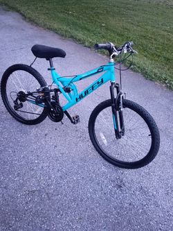 Huffy 24 inch mountain bike ready to ride needs nothing