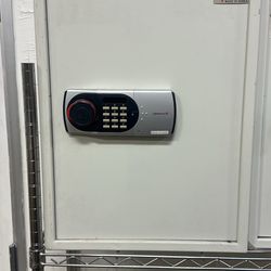 Safe - Diplomat Electronic 