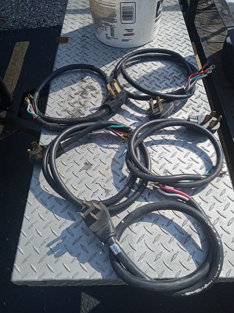 Five Electric Stove Four Prong Wires$10 Each