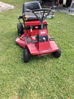 Toro lawnmover