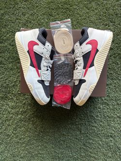 Travis Scott Jumpman Jack University Red