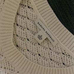 Banana Republic Small Sweater.