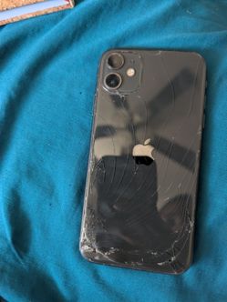 Used iPhone 11 with cracked back