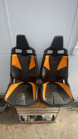 Maverick Can-Am X3 Seats - Like New