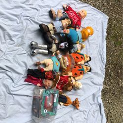 Lot of vintage character dolls and items