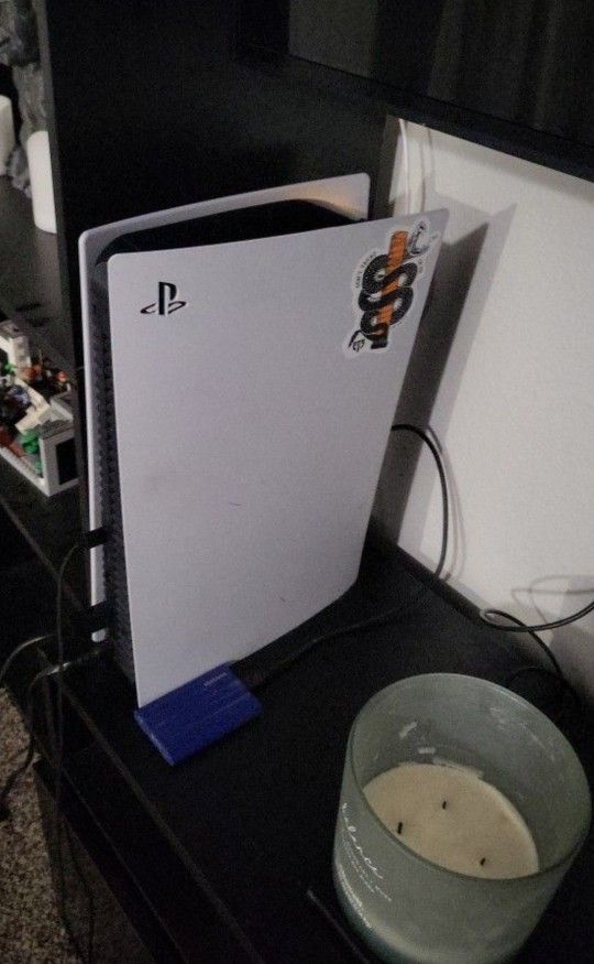 Ps5 776gb With 1tb Hard Drive