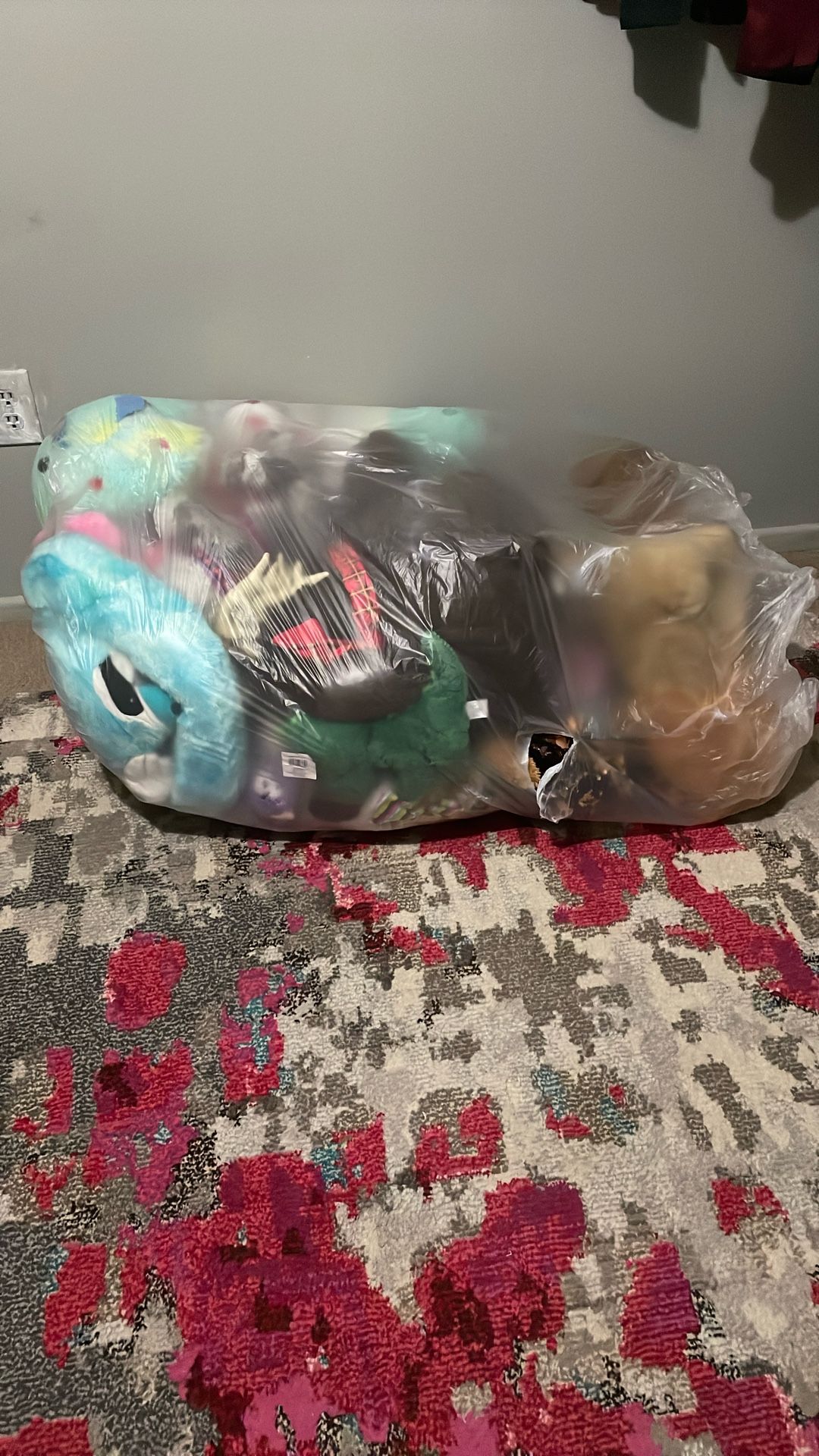 Lots of cute valuable teddy bears