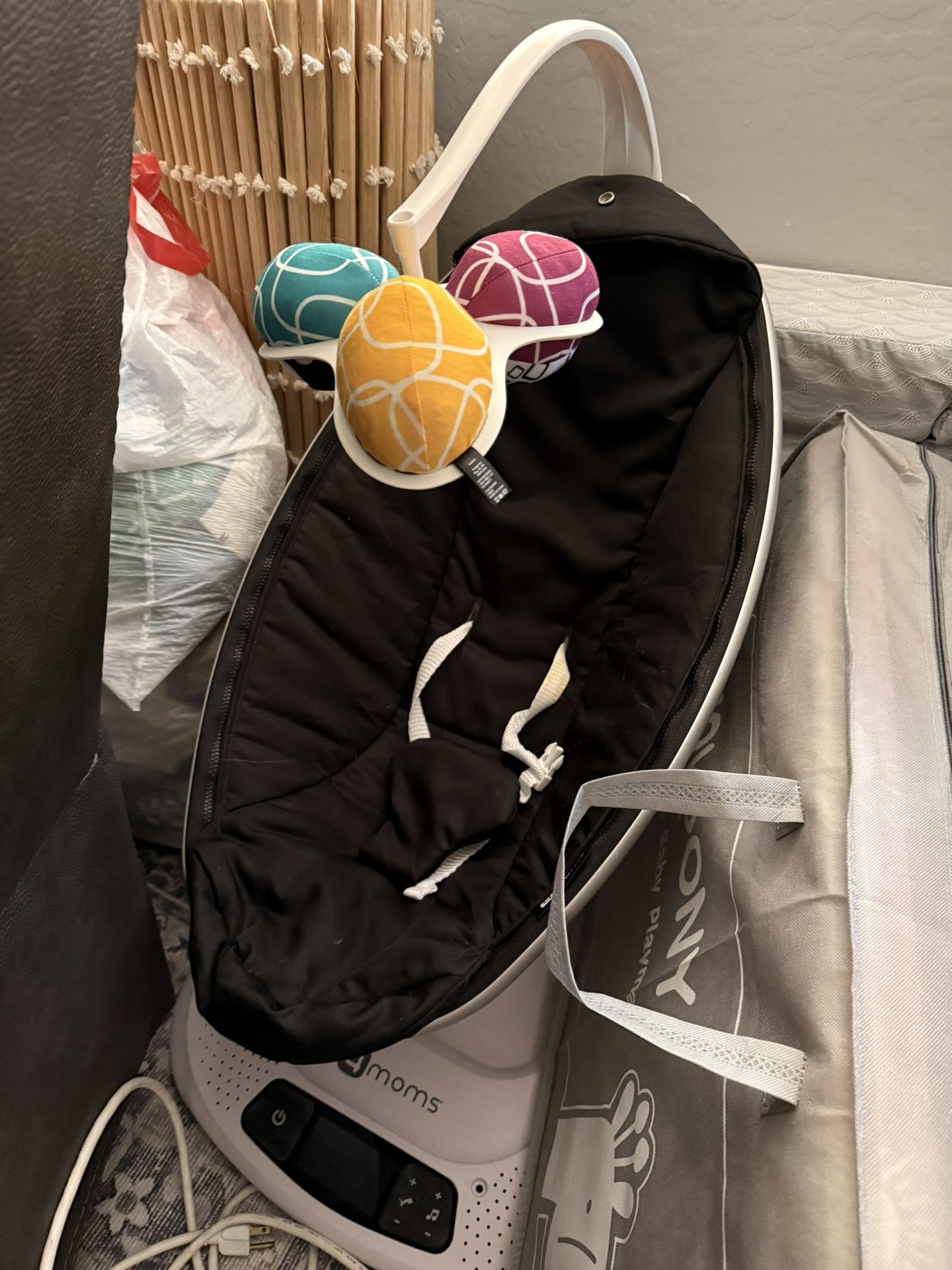 4Moms Mamaroo