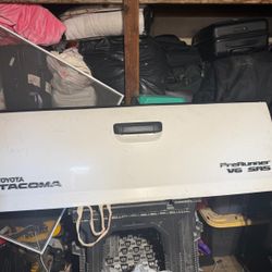 TOYTA TACOMA TAILGATE & And Rims 