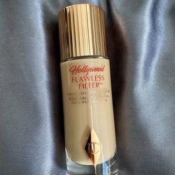 Charlotte Tilury Hollywood Flawless Filter
