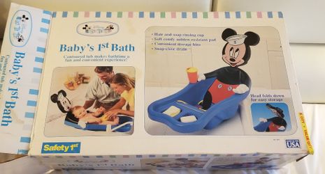 Vintage 1991 Disney Babies 1st bath