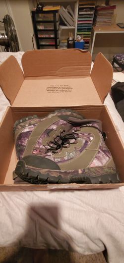 RUNFUN Camo Hunting Boots 11.5 Insulated.