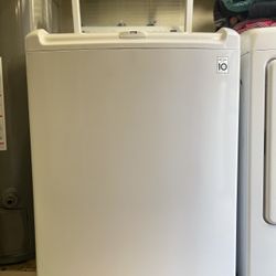 LG 4.3 Cu. Ft. Ultra Large Capacity Top Load Washer