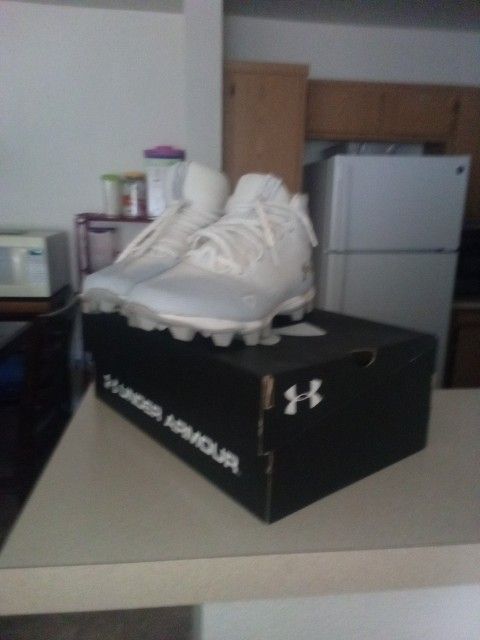 Under Armour Football Cleats