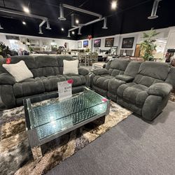 2 Pc Sofa And Loveseat 