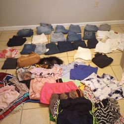 Clothes In Bulk 